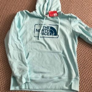 NWT North Face sweatshirt